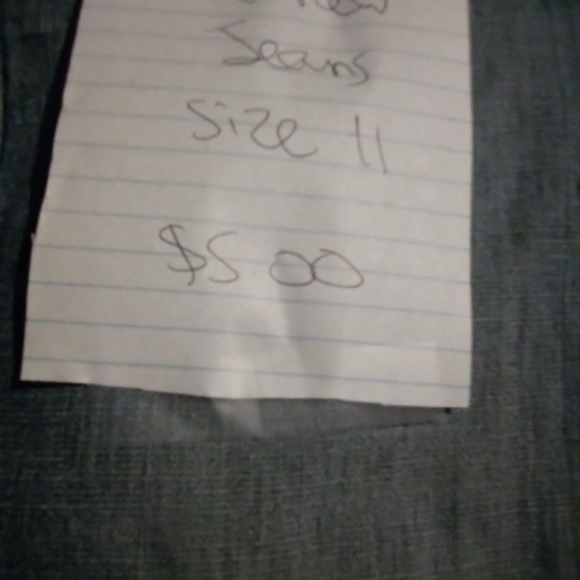 Jeans - Picture 8 of 11